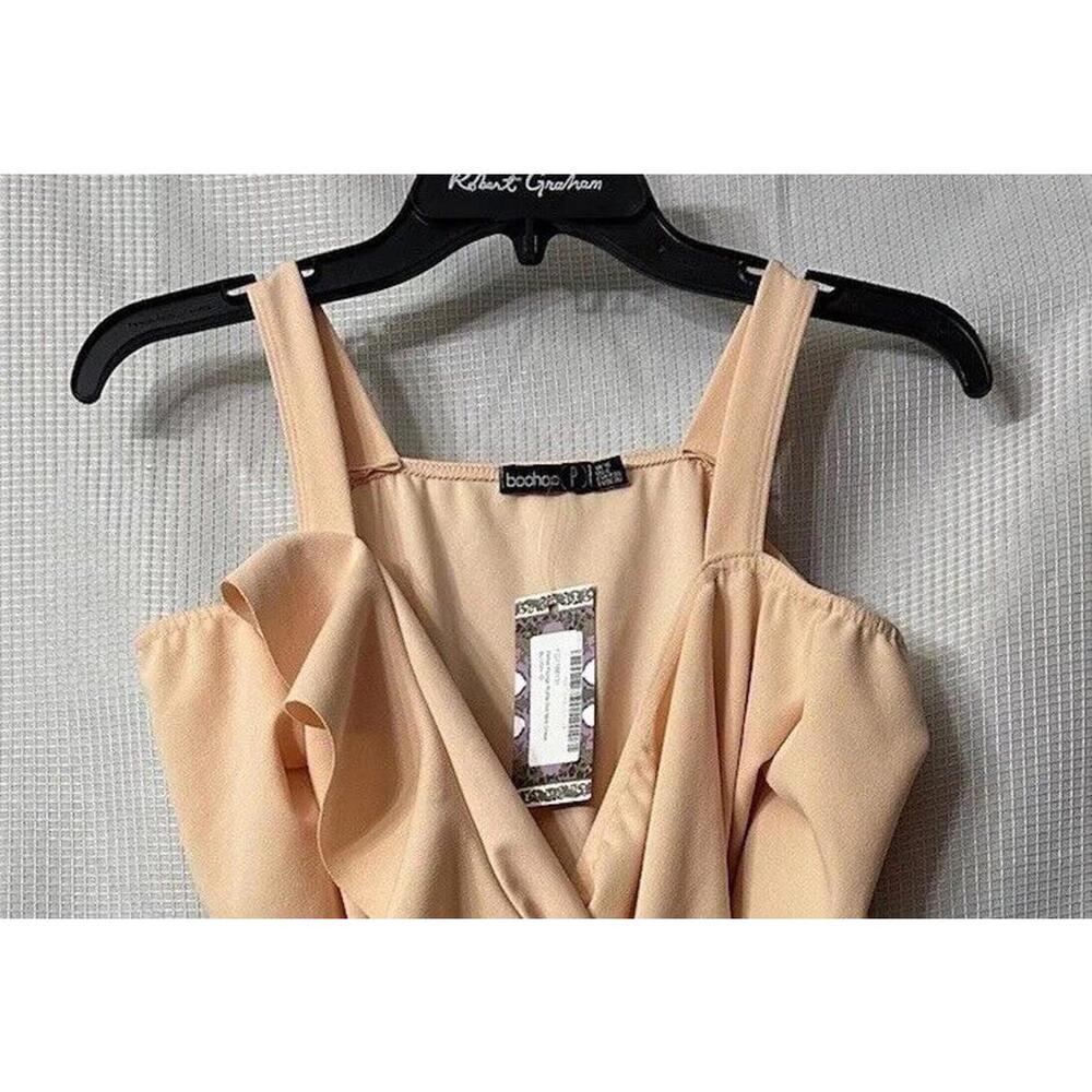 NWT Boohoo Womens Short Sleeve Plunge Ruffle Midi Belted Dress Size 10 Petite - Picture 2 of 11